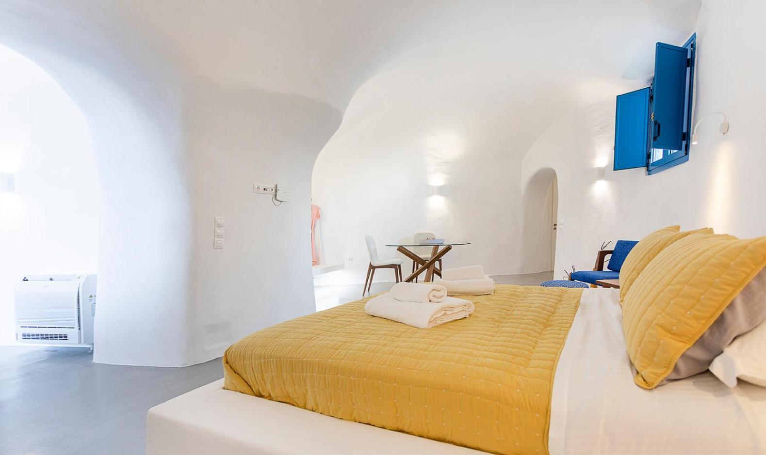 Rafael' S Mediteranian Cave Suites Firostefani Exteriör bild